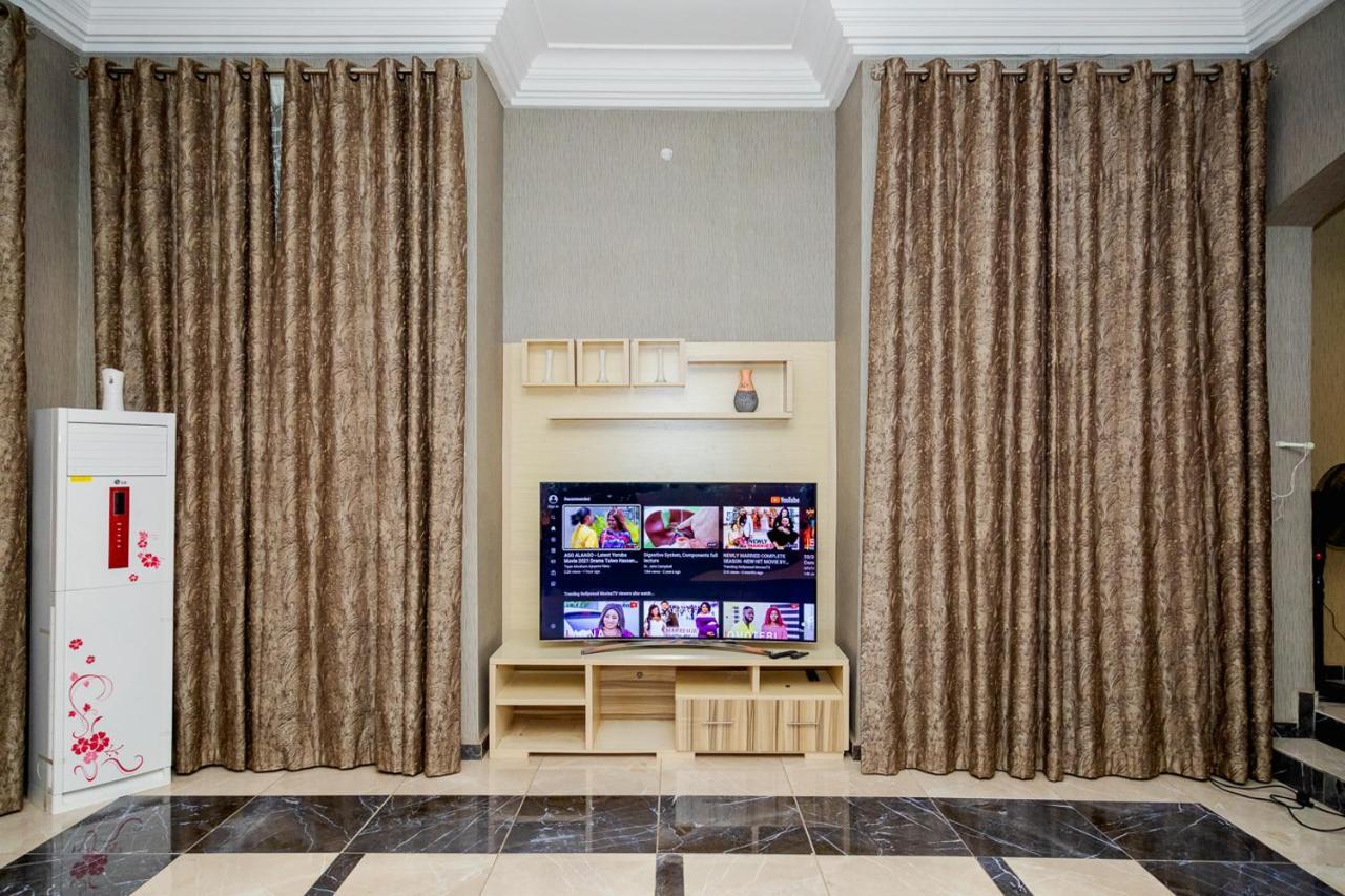 Akingston Residence 이바단 외부 사진